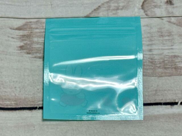 背面も透けない素材