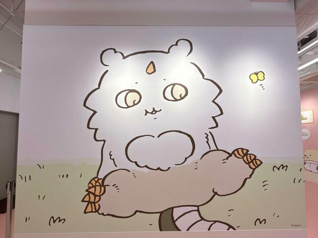 あのこも登場しています。もぐもぐしているのはまさか…？