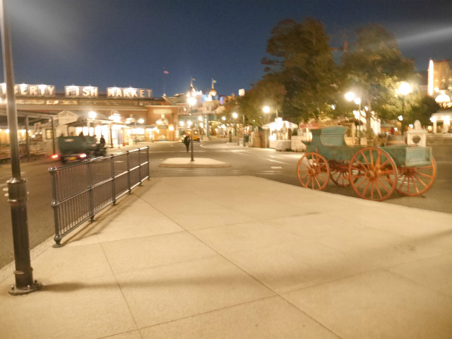 ホレイショースクエアからハーバー方向。©Disney