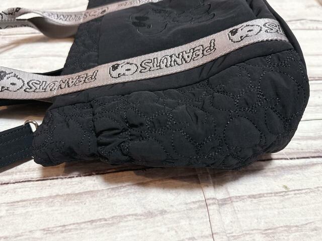 2・3：両サイドのポケット