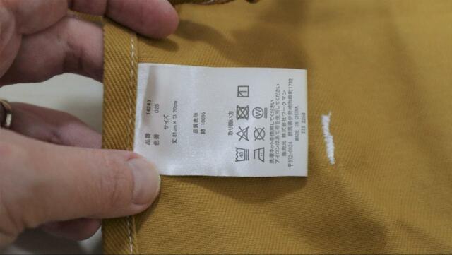 【ワークマン コットンキャンパーエプロン】素材は綿100%、同素材のアパレル商品も人気