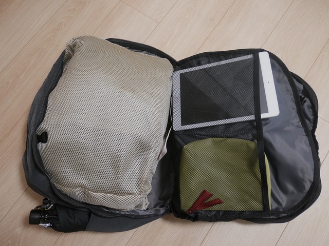 【ベルメゾン　モッテミー荷造り上手な3WAYボストンバッグ】180度ガバッと開くため、荷造りのしやすさが圧倒的！