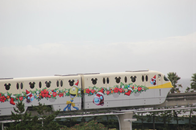 スティッチ・エンカウンター・ライナーの外装(4)