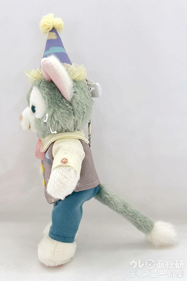 「ダッフィー&フレンズのフロム・オール・オブ・アス」ぬいぐるみバッジ