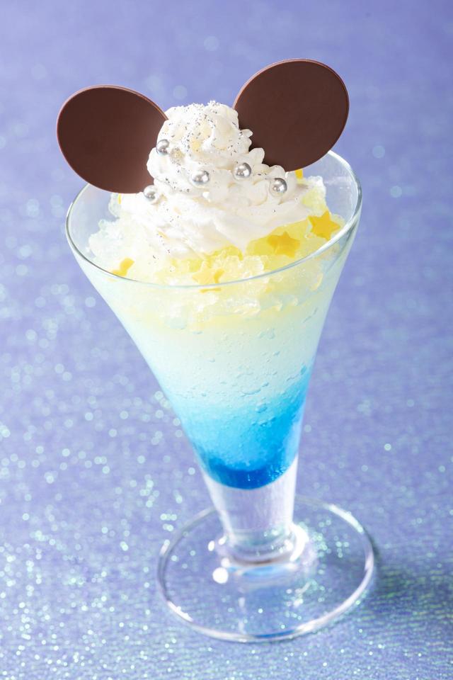 「ハイピリオン・ラウンジ」“東京ディズニーシー20周年:タイム・トゥ・シャイン!”グランドフィナーレ・スペシャルドリンク