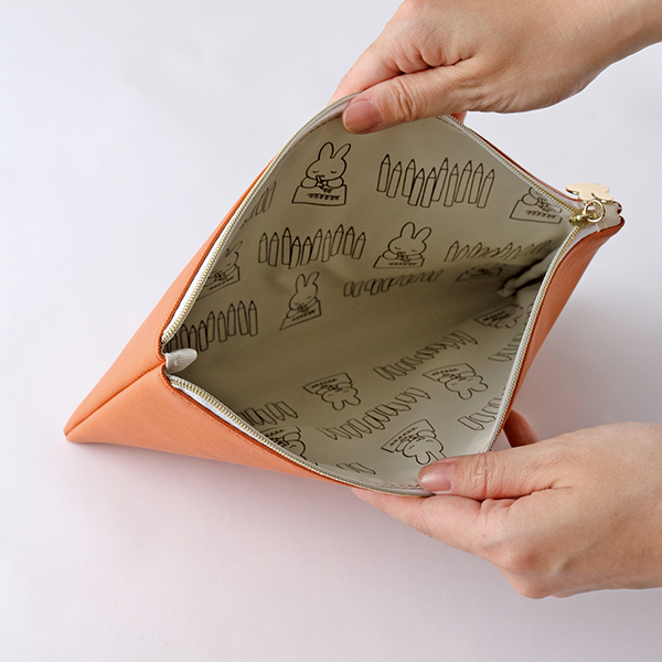 フラットポーチ