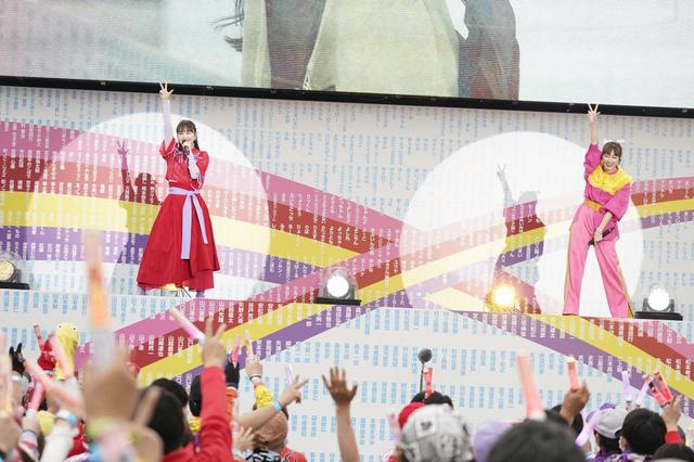 ももいろクローバーZ「ももクロ 春の一大事2022 ~笑顔のチカラ つなげるオモイ in 楢葉・広野・浪江 三町合同大会~」 撮影:増田慶