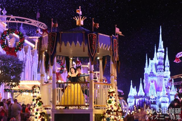 白雪姫から始まるプリンセスのゾーンです。