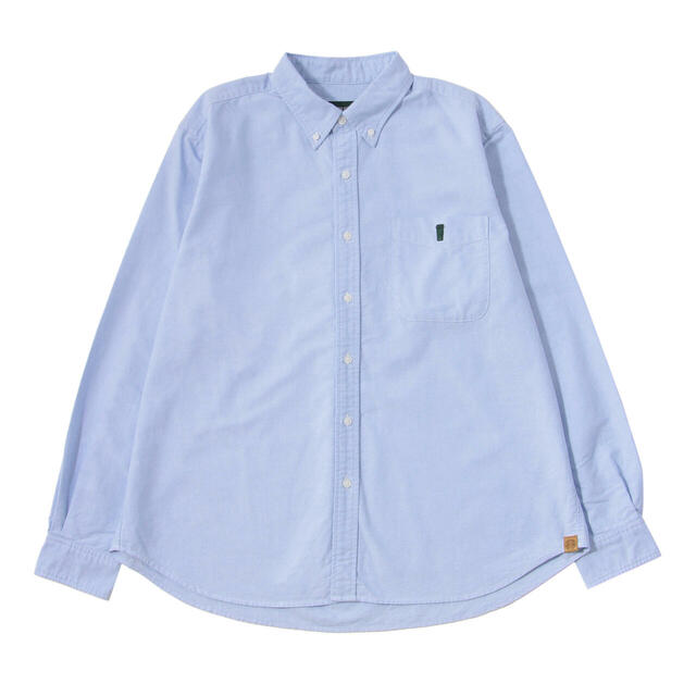 「STARBUCKS STAND by BEAMS オックスフォードシャツ サックスブルー」<価格:15,400円(税込)>【毎日のコーヒーシーンを彩るアイテムが勢ぞろい!「STARBUCKS STAND by BEAMS」の定番コレクション『CORE Collection』に第2弾が登場!】