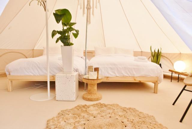 【small planet CAMP & GRILL】インテリアもオシャレ!