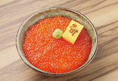 円山 旬(円山エリア） 無添加 極上いくら丼 2138円 泊村直送の新鮮な筋子を自家製のいくらに。たっぷりと味わって