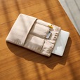 【Afternoon Tea LIVING】バッグの中の仕切りとしても使える13インチのPCが入るケース付き