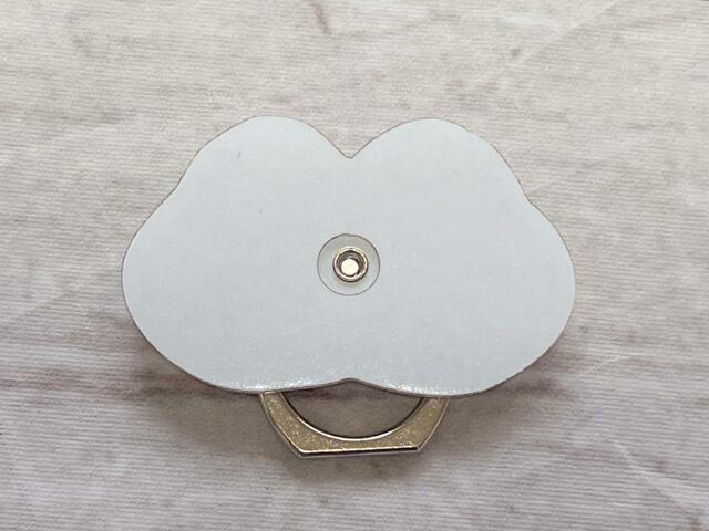 背面に両面テープ付き