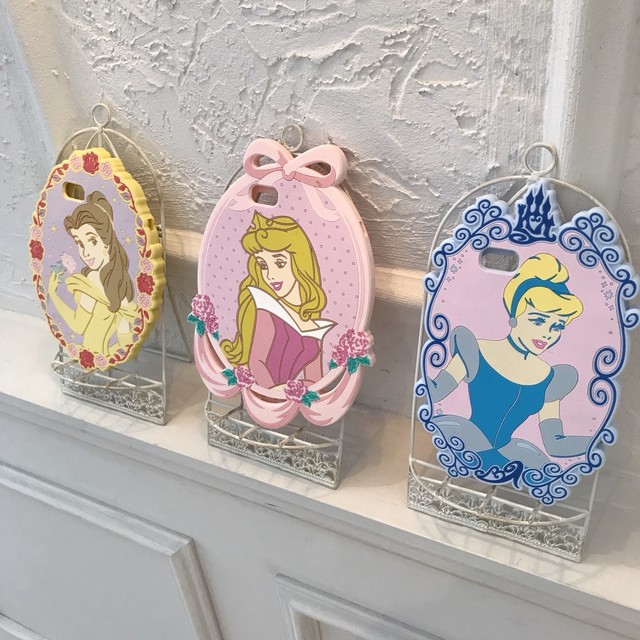 Disney(ディズニー)PRINCESS スマホケース オーロラ姫/ベル/シンデレラ