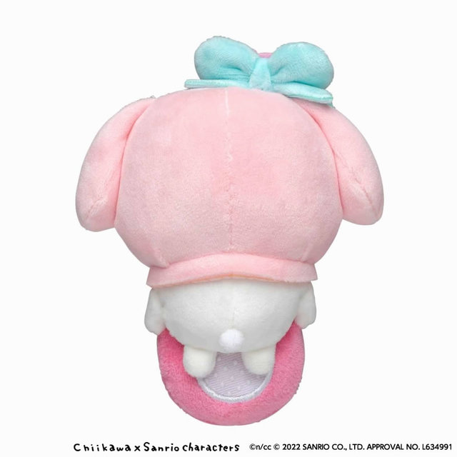 ちいかわ×サンリオキャラクターズ デスクトップから見守るひっかけぬいぐるみ 5種 各1,870円(税込)