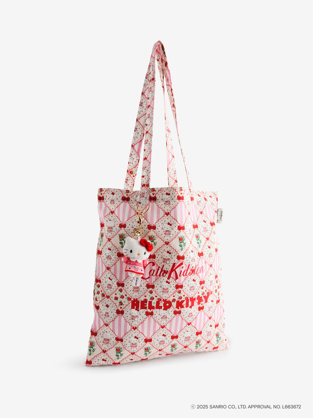 Cath Kidston × Hello Kitty トートバッグ Patchwork 各6,600円(税込)