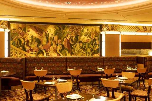 エンパイア・グリル　内観