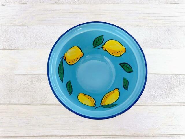 大きさや深さもちょうどいいサイズ【カルディオリジナル「お酒」レモンバッグ：価格1,950円（税込）】