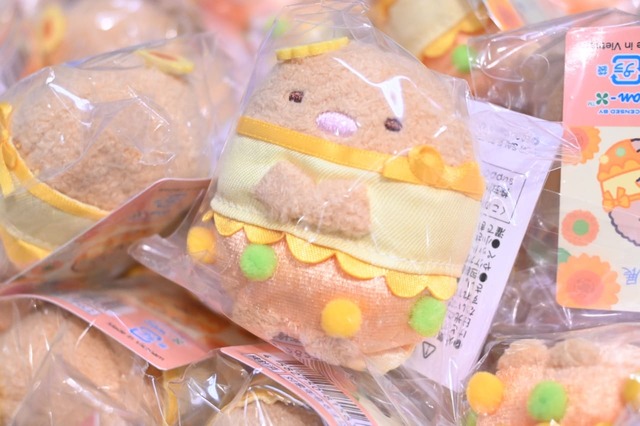 【ゴッホ展　家族がつないだ画家の夢】サンエックスコラボレーション「てのりぬいぐるみ すみっコぐらし とんかつ」1,760円