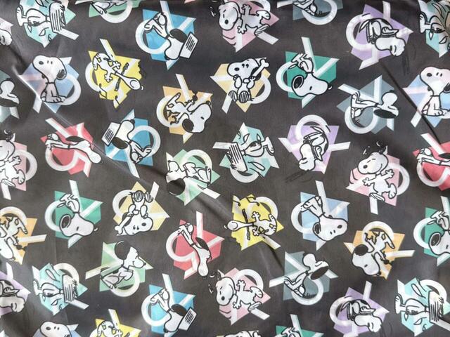 裏地にも注目。75周年を記念した総柄仕様！