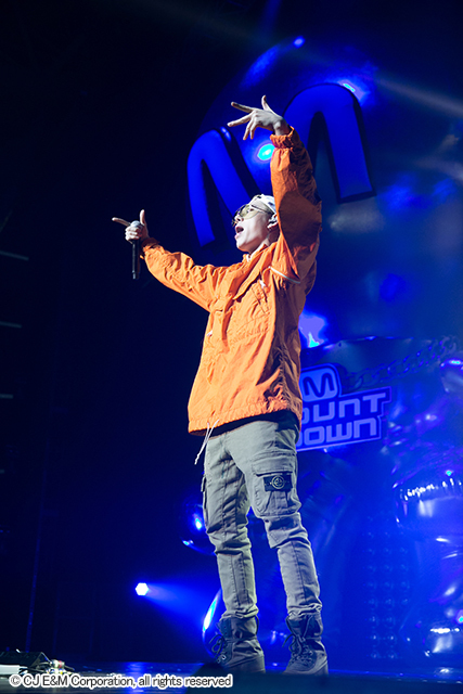 ジコ(Block B) 『KCON 2016 Japan』4月9日@幕張メッセ国際展示ホール7,8ホール