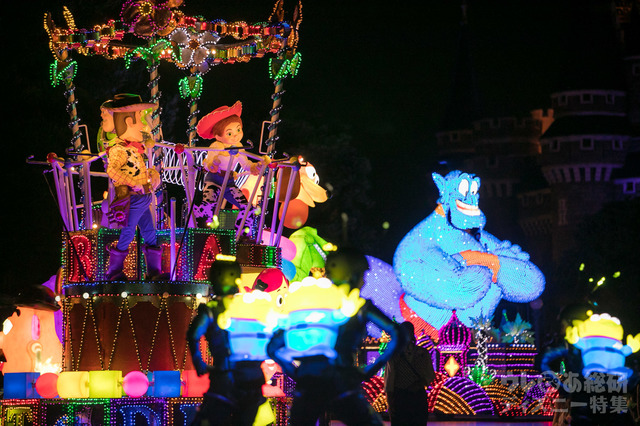 東京ディズニーランド・エレクトリカルパレード・ドリームライツ