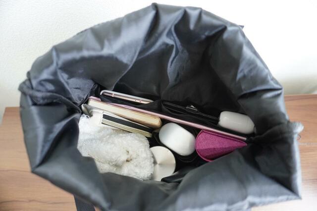 お出かけの時に使うものを入れてみたところ