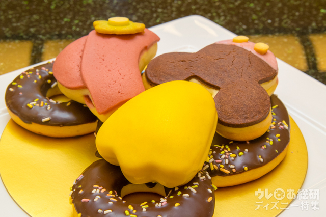 ラズベリークリームブレッド（670円）｜チックタック・ダイナー｜ディズニーアンバサダーホテル