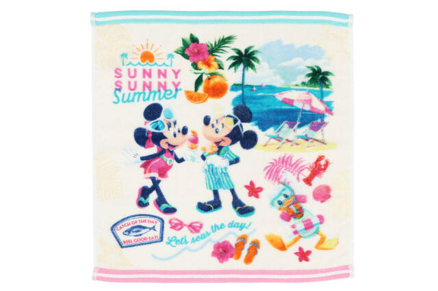 ウォッシュタオル 1,100円｜東京ディズニーリゾート「SUNNY SUNNY Summer」グッズ｜販売店舗：東京ディズニーランド「グランドエンポーリアム」、東京ディズニーシー「タワー・オブ・テラー・メモラビリア」｜発売日：2025年6月5日（木）
