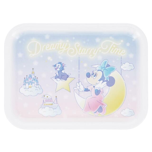 トレー 2,000円|東京ディズニーリゾート ミニーマウスのリラックスタイムグッズ|販売店舗:東京ディズニーランド「ホームストア」、東京ディズニーシー「ヴィラ・ドナルド・ホームショップ」|発売日:2026年6月25日(木)