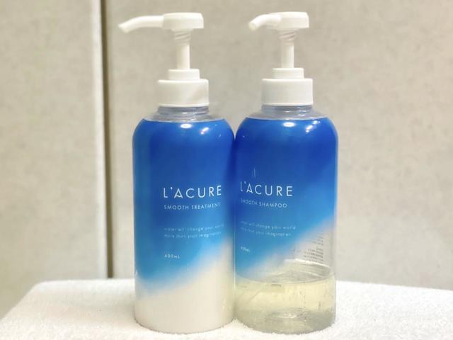 ラキュア　スムースシャンプー＆トリートメント／パサつきが気になる髪にぴったり