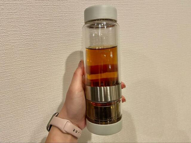 【Vitantonio　ツイスティープラス】サイズは高さ21.5×幅6.7×奥行き6.7cm。容量は400mlです