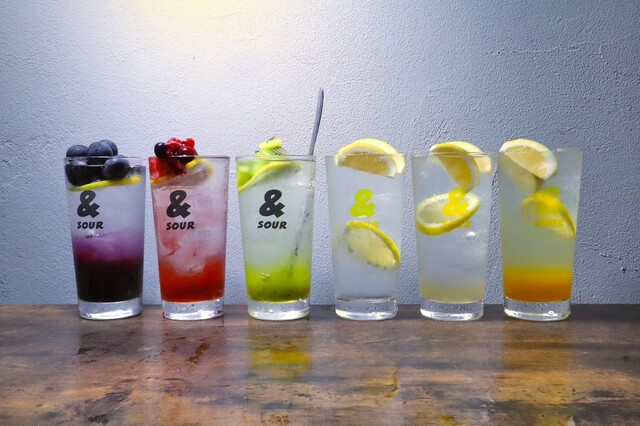 「漬け込みフレッシュレモンサワー」＜期間：2024年2024年9月27日〜10月14日＞【【横浜赤レンガ倉庫】日本初上陸のドイツビールと本場ドイツフードが味わえる！『横浜オクトーバーフェスト 2024』今年も開催！】