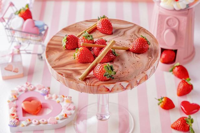 苺のカプチーノティラミス【ヒルトン東京『ストロベリー・ハートファクトリー』いちごスイーツビュッフェ】