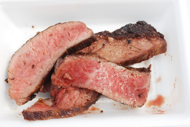 「肉フェス TOKYO 2015 春」／門崎熟成肉 格之進の門崎熟成肉塊焼