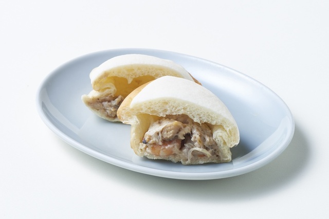 白のシーフードカレーパン 〜まったりと癒し〜