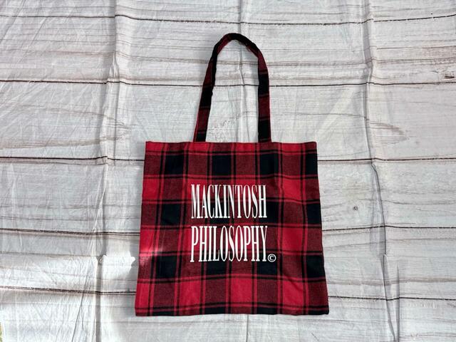 レッド×ブラックのチェック柄とモダンなスクエアデザインが大人かわいいトートバッグ！