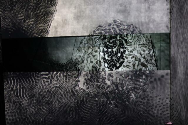 中心も境界もない存在