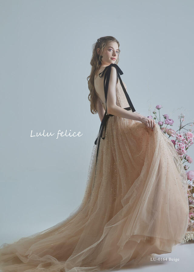「Lulu felice（ルル・フェリーチェ）」新作ウェディングドレス　LU-0164_Beige