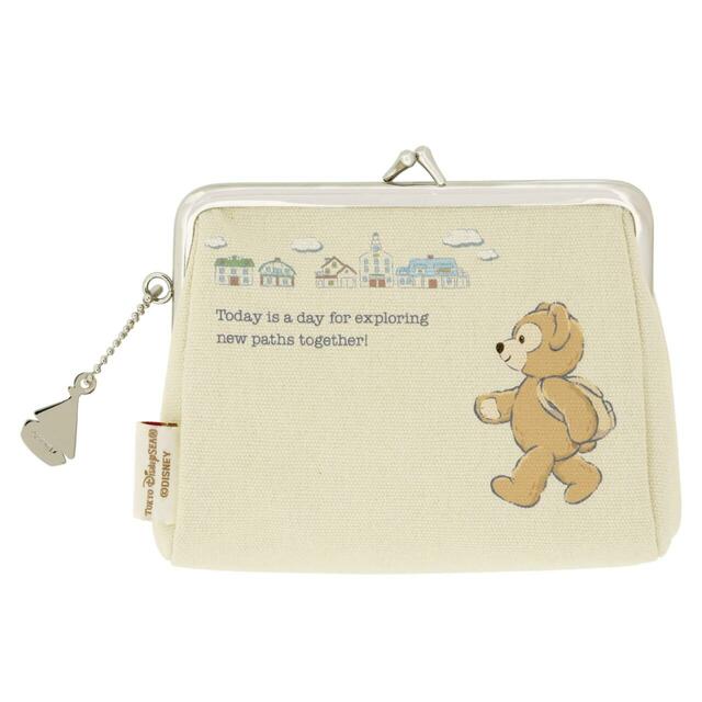 ポーチ 2,900円|おでかけの準備をしたり、おさんぽしているダッフィーがデザインされたグッズ|販売店舗:東京ディズニーシー「マクダックス・デパートメントストア」|発売日:2025年6月3日(火)