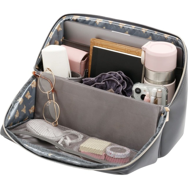 【リラックマ・オフィス雑貨シリーズ】「スタンドビッグポーチ」モノクロダークブラック使用イメージ