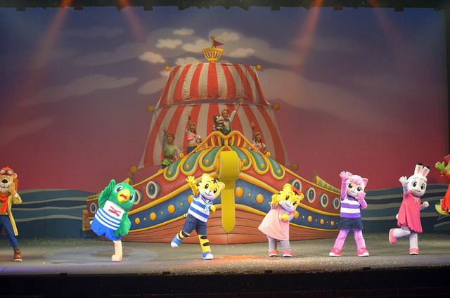 しまじろうコンサート「すすめ！たからのしまの だいぼうけん」