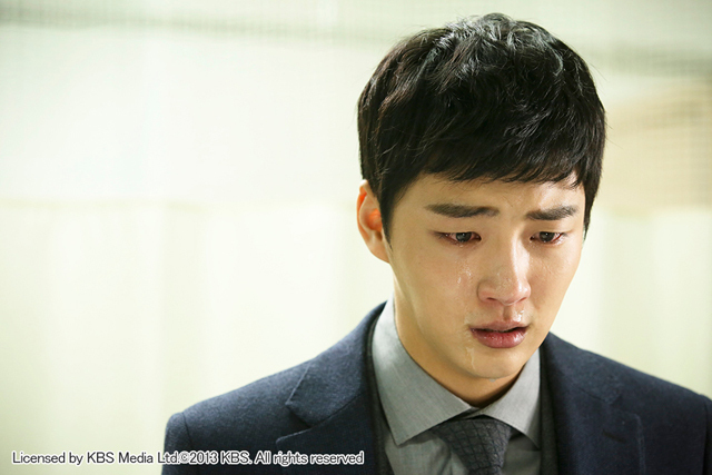 『総理と私』　Licensed by KBS Media Ltd. ©2013 KBS. All rights reserved