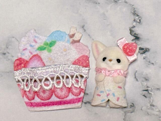 筆者イチオシ！フェネックの小さい赤ちゃんです