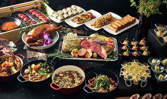 ディナービュッフェ