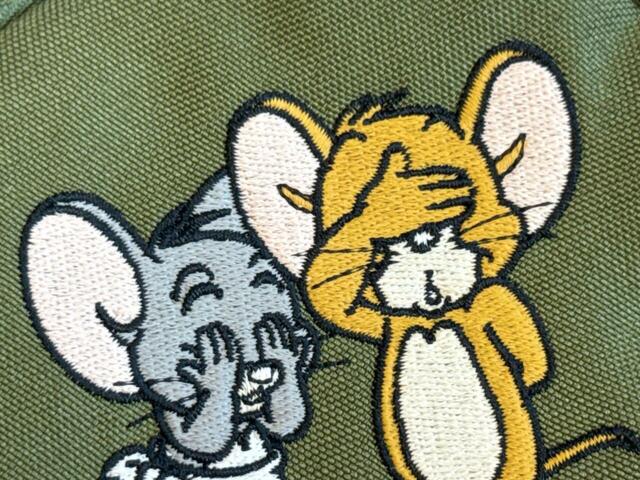 美しい刺繍でキュートな2人の姿がしっかりと再現されています！