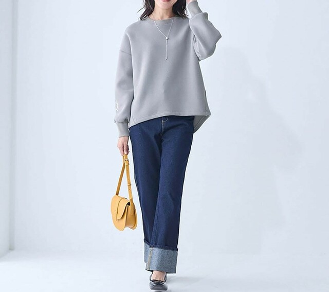 袖刺繍ダンボールニットプルオーバー（選べるキャラクター）｜￥4,490 （税込）