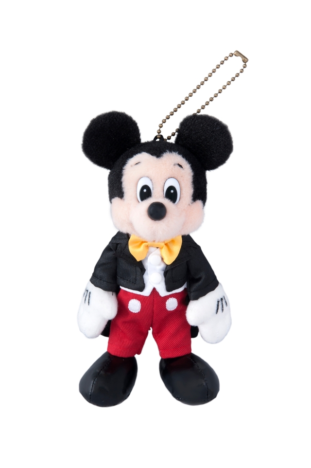 ぬいぐるみバッジ 1,900円｜長さ約16cm｜東京ディズニーリゾート35周年“Happiest Celebration! ”スペシャルグッズ