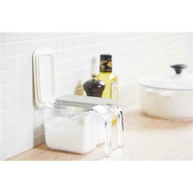 【ロフト「キッチン便利グッズ」売上ランキング 6位】「調味料ポット ホワイト（マーナ）」1,078円（税込）
