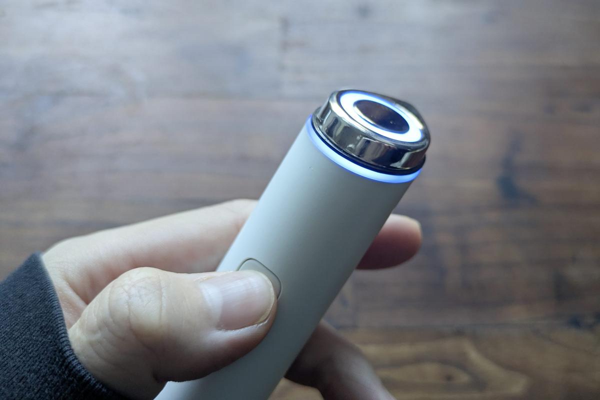 medicube 美顔器 ミニ ズボラでも続けられる美顔器」を買ったらむくみが怖くなくなった。あの